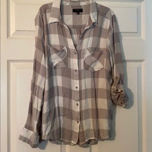 Tinsel Large Plaid Button Down Shirt Tan
